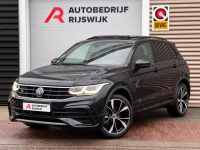 Financial Leas Volkswagen Tiguan 1.4 TSI eHybrid R-Line Pano