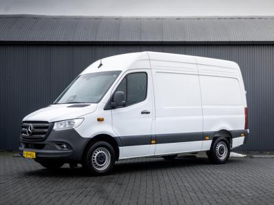 Financial Leas Mercedes-Benz Sprinter 317 CDI L2H2