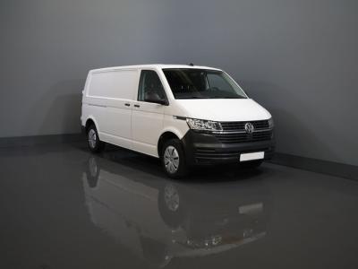 Financial Leas Volkswagen Transporter 2.0 TDI 150 pk DSG Aut. L2 Carplay