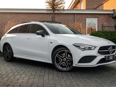 Financial Leas Mercedes-Benz CLA-Klasse Shooting Brake 250 e AMG Night Pakket Pano Leder Widescreen Stoelverwarming Camera 18''