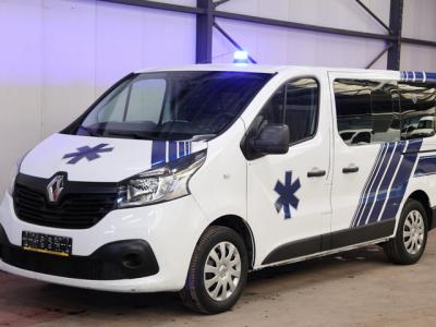 Financial Leas Renault Trafic AMBULANCE VSAV Rettungswagen Krankenwagen