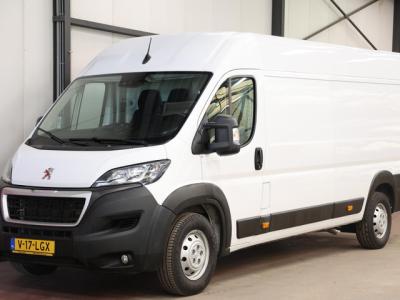 Financial Leas Peugeot Boxer 435 2.2 BlueHDi 140PK L4H2