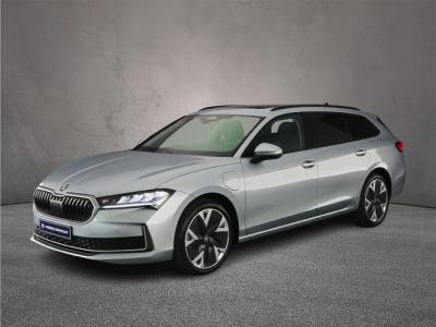 Financial Leas Škoda Superb Combi