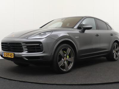 Financial Lease Porsche Cayenne Coupé 3.0 E-Hybrid