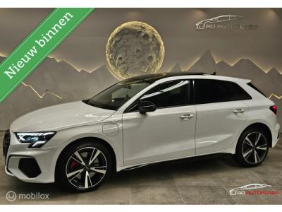 Financial Leas Audi A3 Sportback 45 TFSI e S edition Competition Panorama