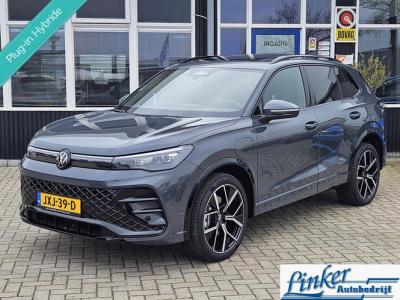 Financial Leas Volkswagen Tiguan 1.5 eHybrid R-Line 272PK BLACK LINE NIEUW! RIJKLAAR Dolphin GREY