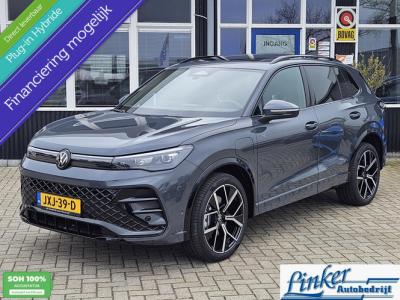 Financial Leas Volkswagen Tiguan 1.5 eHybrid R-Line 272PK BLACK LINE NIEUW! PANO RIJKLAAR Dolphin GREY
