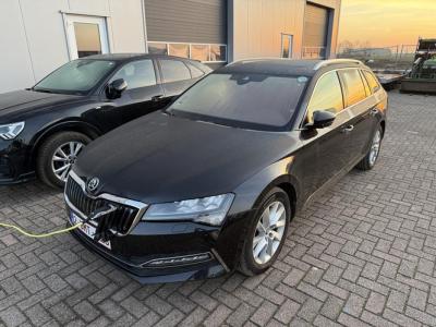 Financial Lease Škoda Superb Combi 1.4 TSI iV Business Edition