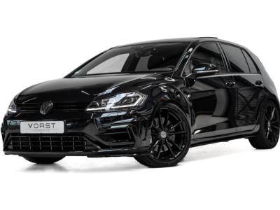 Financial Leas Volkswagen Golf 2.0 TSI 4Motion R Performance Pano Akra DCC