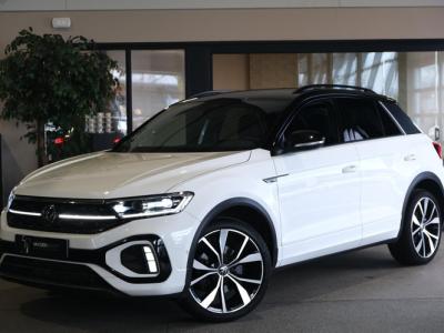 Financial Leas Volkswagen T-Roc 1.5 TSI 2x R-Line DSG Facelift Black Virtual IQ Led Navi ACC Beats