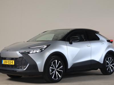 Financial Leas Toyota C-HR 2.0 Plug-in Hybrid 220 Dynamic