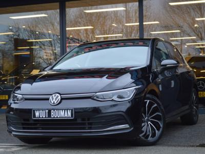 Financial Leas Volkswagen Golf 1.5 TSI 150 pk Style Led Panorama Memory Virtual Acc CarPlay