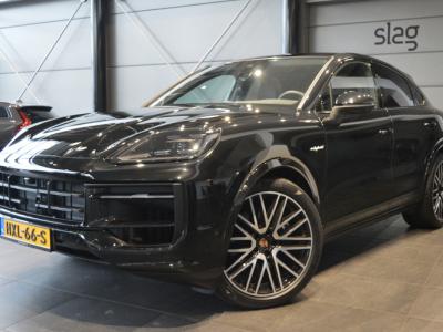 Financial Lease Porsche Cayenne Coupé 3.0 E-Hybrid pano camera Bose leer 22 inch !!