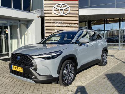 Financial Leas Toyota Corolla Cross 2.0 HYBRID 184PK FIRST-EDITION