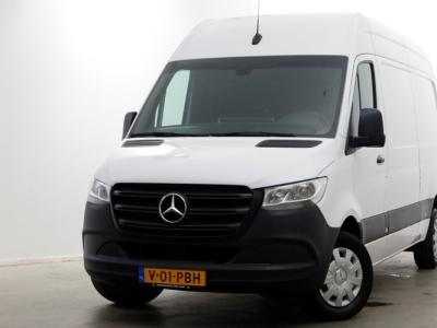 Financial Leas Mercedes-Benz Sprinter 311 CDI 115pk L2H2 Airco