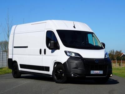 Financial Leas Peugeot Boxer 2.2 BlueHDi 140 S&S L3H2 3.5t