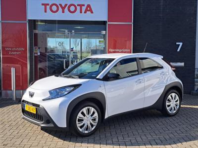 Financial Leas Toyota Aygo X PLAY AUTOMAAT