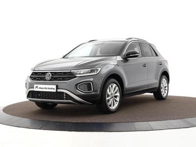 Financial Leas Volkswagen T-Roc 1.5 TSI 150pk DSG Life Edition