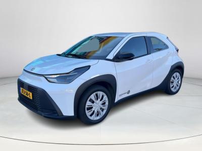 Financial Lease Toyota Aygo X Hybrid 115 play