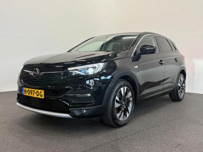 Financial Leas Opel Grandland X 1.2 Turbo Business Executive