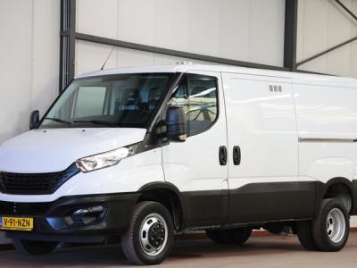 Financial Leas Iveco Daily 35C18HV 3.0 180PK L2H1 DUBBEL LUCHT