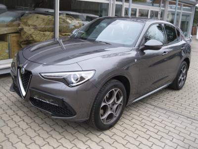 Financial Leas Alfa Romeo Stelvio 2.0T Q4 Ti Bi-XENON