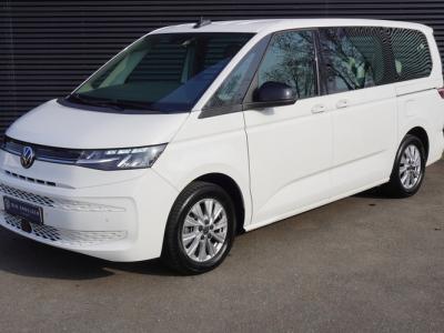 Financial Leas Volkswagen Multivan INCL. BTW LIFE 1.4 eHybrid 218pk L2 7-persoons Apple carplay Camera LED ACC Cruise control Parkeersensoren