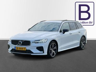 Financial Leas Volvo V60 2.0 T8 AWD R-Design