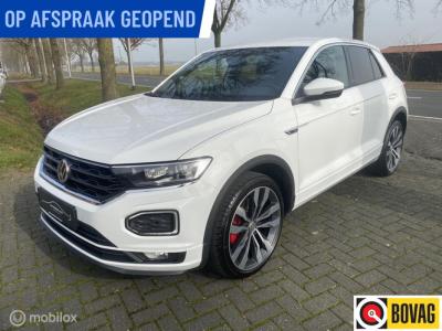 Financial Leas Volkswagen T-Roc 1.5 TSI Sport I 3 X R Line I LED I 19 Inch I