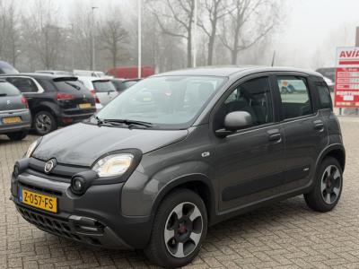 Financial Leas Fiat Panda 1.0 Hybride Cross Airco