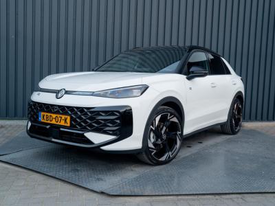 Financial Leas Volkswagen T-Roc 1.5 eTsi R-Line First Edition