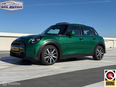 Financial Leas MINI Mini 2.0 Cooper S John Cooper Works leder camera pano