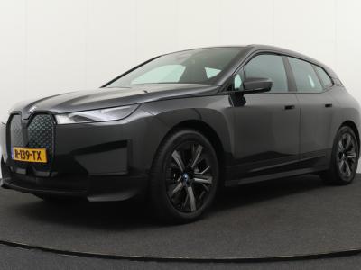 Financial Leas BMW iX xDrive40 Shadow Line 77 kWh