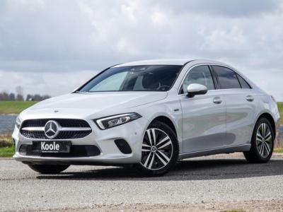Financial Lease Mercedes-Benz A-Klasse 250 e Business Solution Luxury Limited