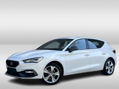 Financial Lease SEAT Leon 1.4 TSI eHybrid PHEV 204PK FR Business Intense