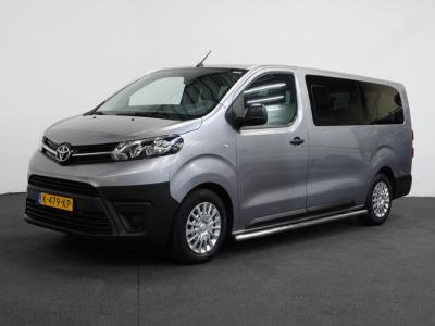 Financial Leas Toyota Proace Shuttle 1.5 D-4D Navigator Long L3H1