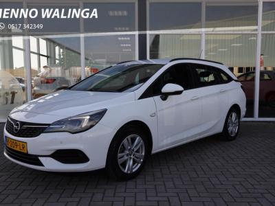 Financial Leas Opel Astra Sports Tourer 1.2 Edition