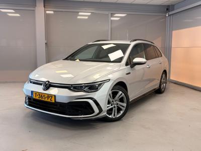 Financial Lease Volkswagen Golf Variant 1.5 eTSI R-Line Business