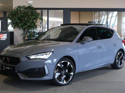 Financial Leas CUPRA Leon 1.4 e-Hybrid 204PK Pano Vol Leder Led Navi Virtual ACC