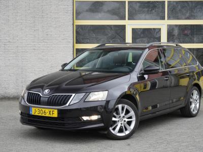 Financial Leas Škoda Octavia Combi 1.5 TSI 150PK! Automaat Business Edition BJ2020 Lmv 17"