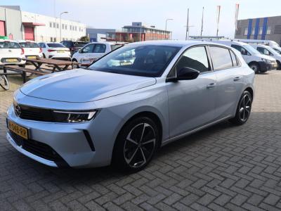 Financial Leas Opel Astra 1.6 Hybrid Business Edition
