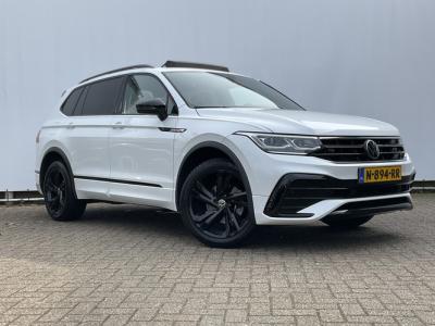 Financial Lease Volkswagen Tiguan Allspace 1.5 TSI R-Line 7p. Pano.dak Stoelverw. Carplay Business+