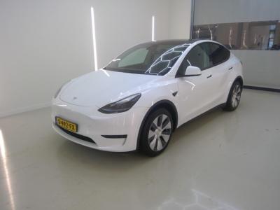 Financial Leas Tesla Model Y Standard RWD Plus 351pk