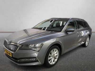 Financial Leas Škoda Superb Combi 1.4 TSI iV PHEV Business Edition Plus