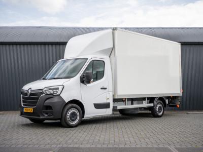 Financial Leas Renault Master