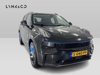 Financial Leas Lynk & Co 01 1.5 262pk PHEV Adapt.cruise Panodak Carplay Stoelverw. Infinity Plug-in
