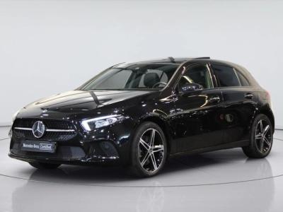 Financial Lease Mercedes-Benz A-Klasse Hatchback 250 e Luxury Line