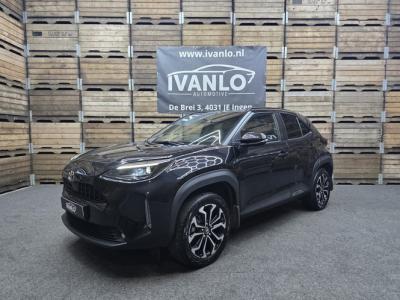 Financial Leas Toyota Yaris Cross 1.5 Hybrid Dynamic plus Pano Clima El. Klep HUD Camera Trekh. Navi LM