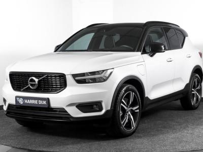 Financial Lease Volvo XC40 1.5 T4 Recharge R-Design
