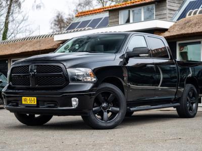 Financial Leas Dodge Ram 1500 5.7 V8 4x4 Crew Cab 5'7 Laramie Schuifdak I LPG I Stuur & stoelverwarming I Trekhaak I Camera I Alpine I Sidebars